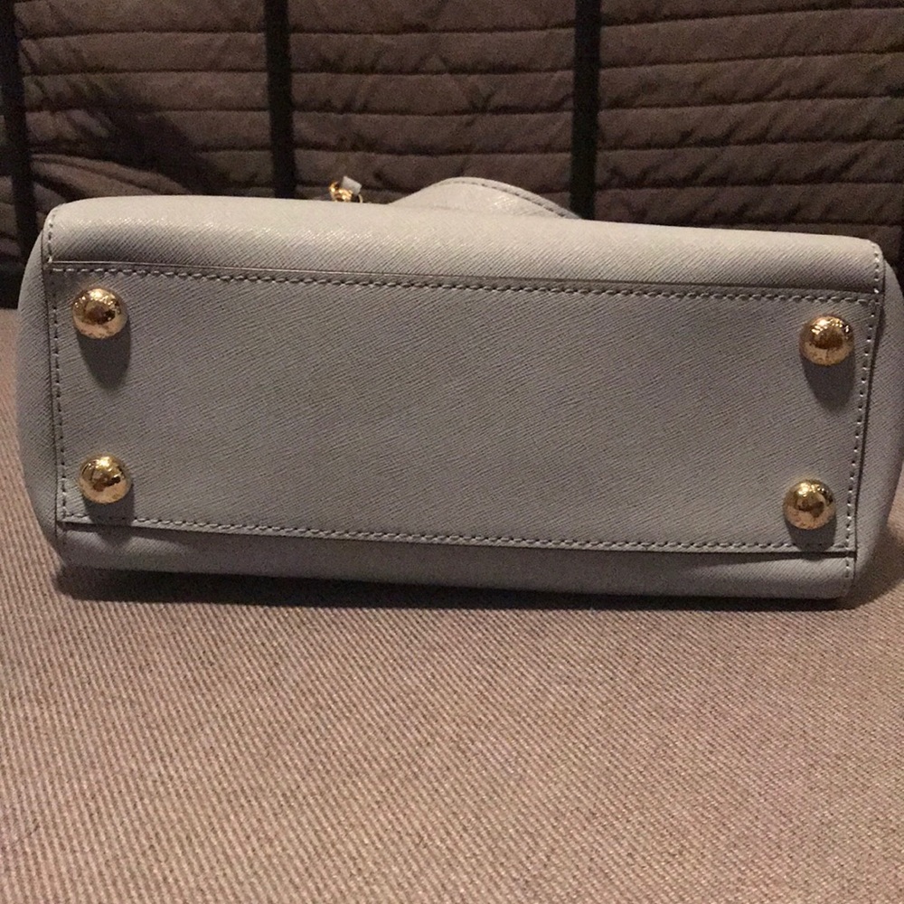 Michael Kors Light Blue Handbag (used 3 times) - Picture 3 of 11